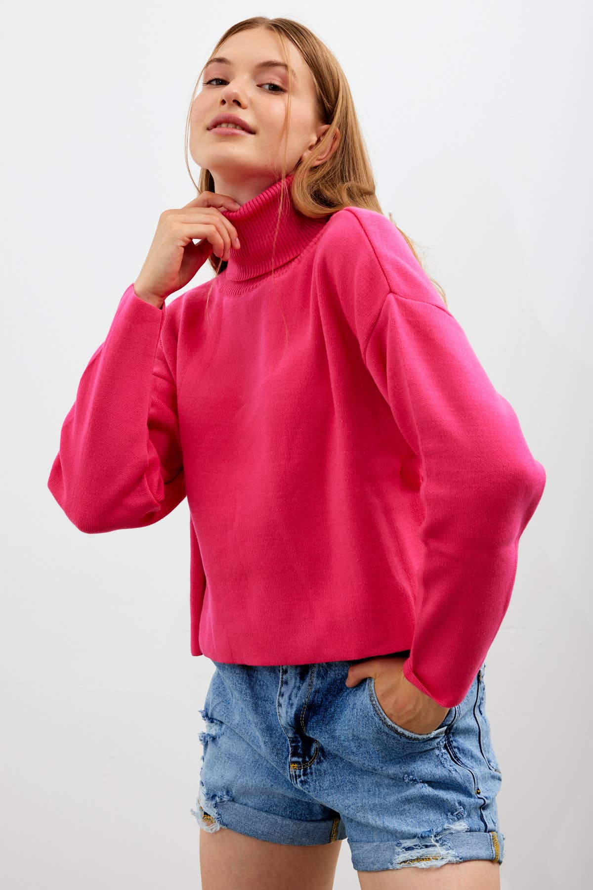 Women's Oversized Solid Color Turtleneck Knit Sweater