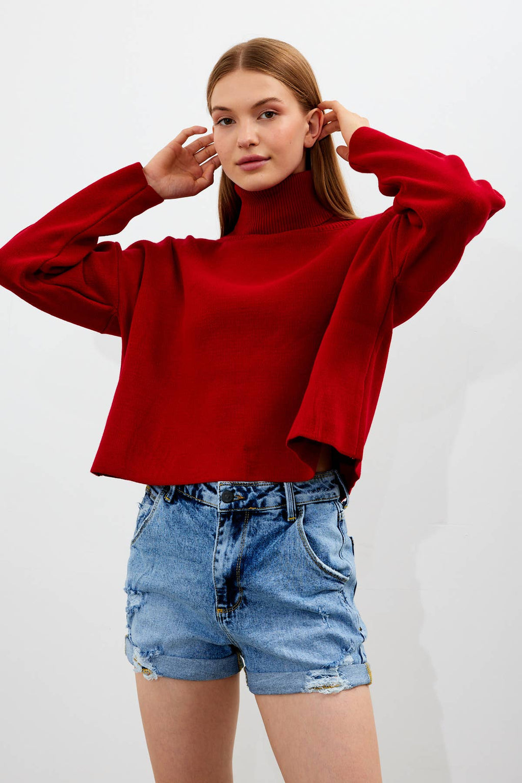 Women's Oversized Solid Color Turtleneck Knit Sweater