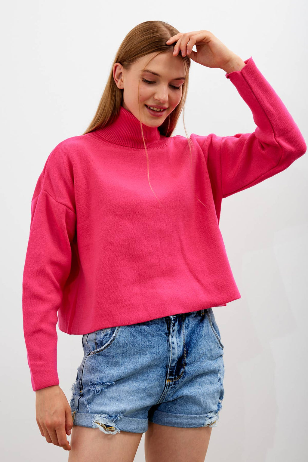 Women's Oversized Solid Color Turtleneck Knit Sweater